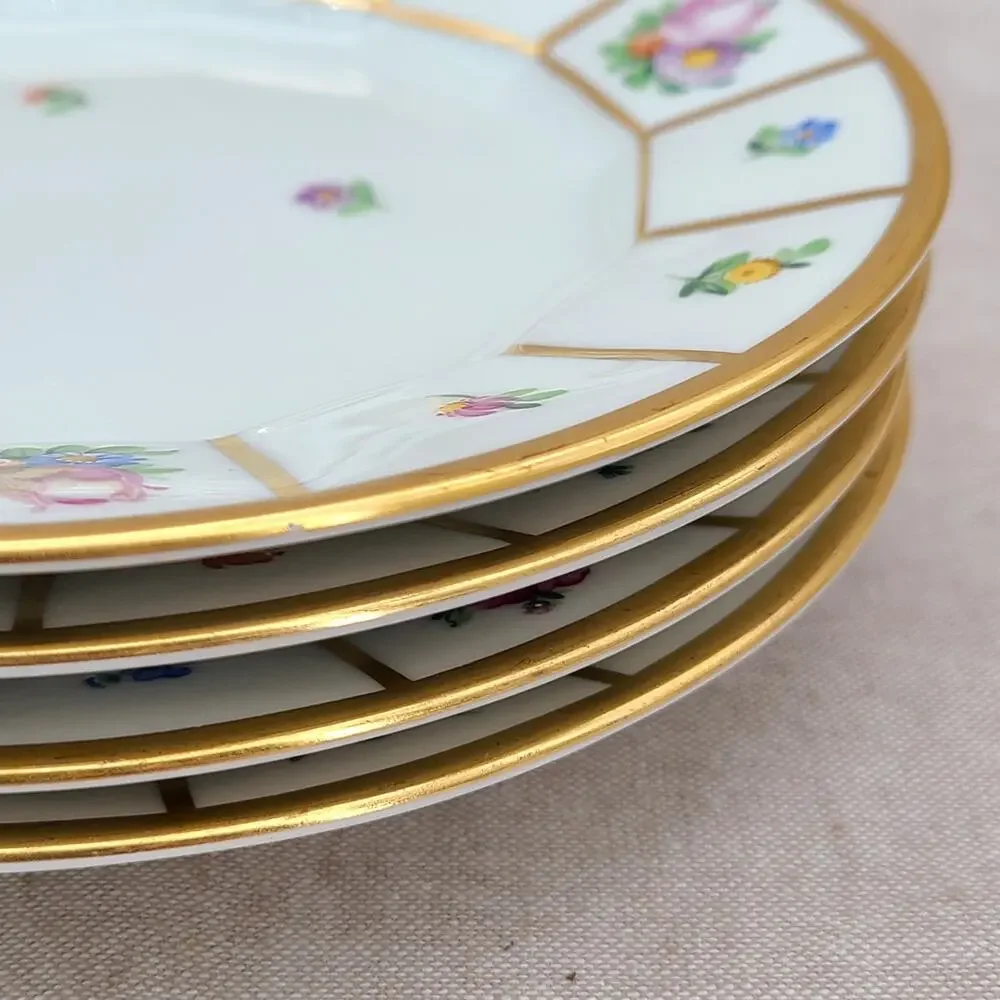 4 pcs - Royal Copenhagen 'Henriette' 6.25 Inch Bread & Butter Plates #444-8553